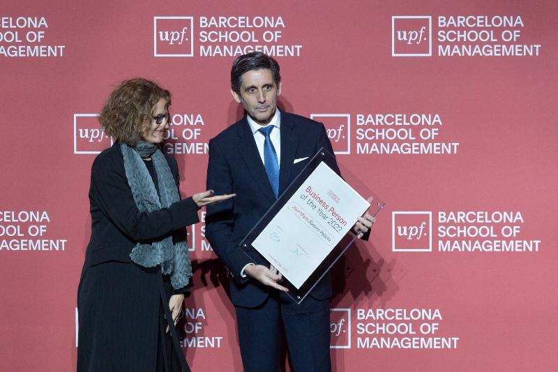 ¿Por qué estudiar con nosotros?