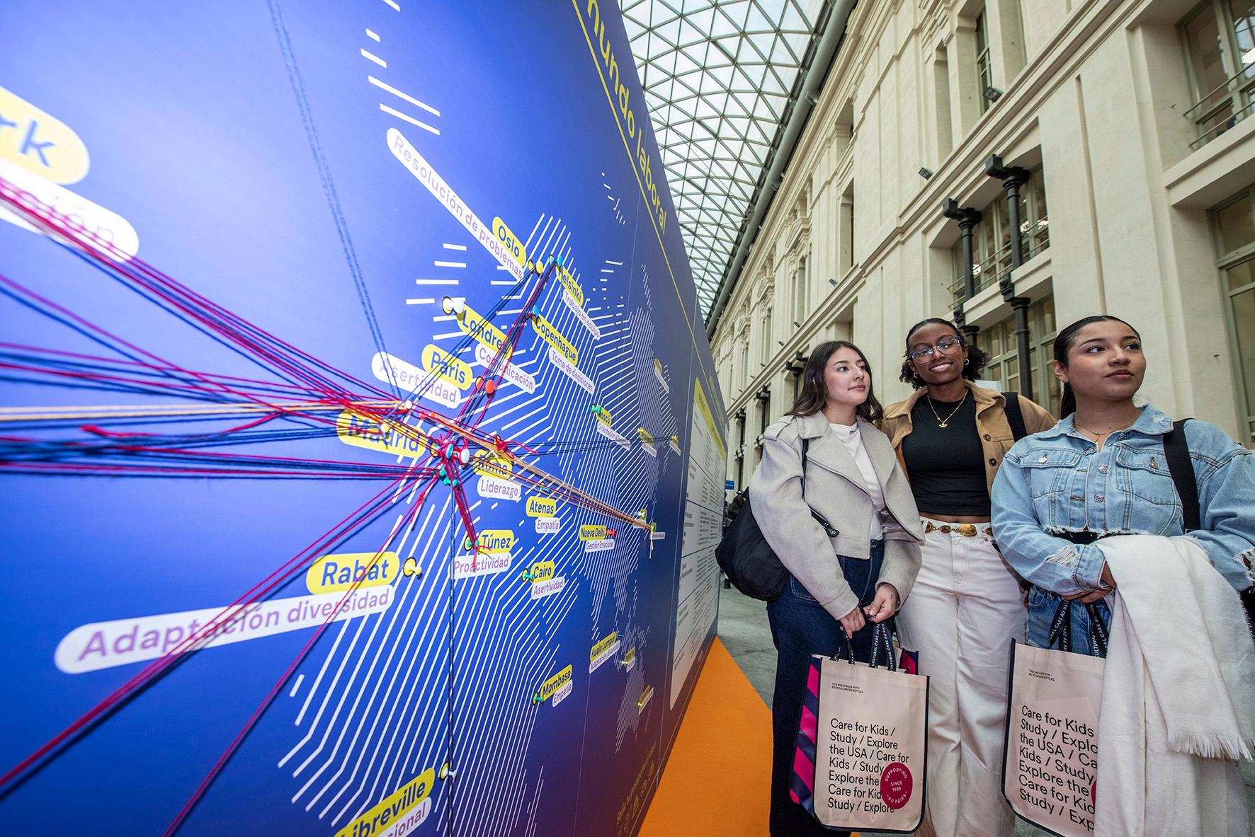 ¿Por qué estudiar con nosotros?