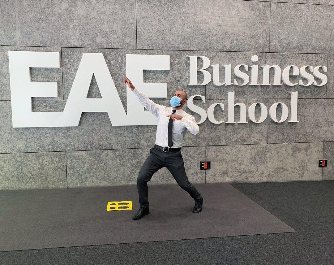 ¿Por qué estudiar con nosotros?