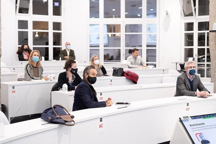 ¿Por qué estudiar con nosotros?