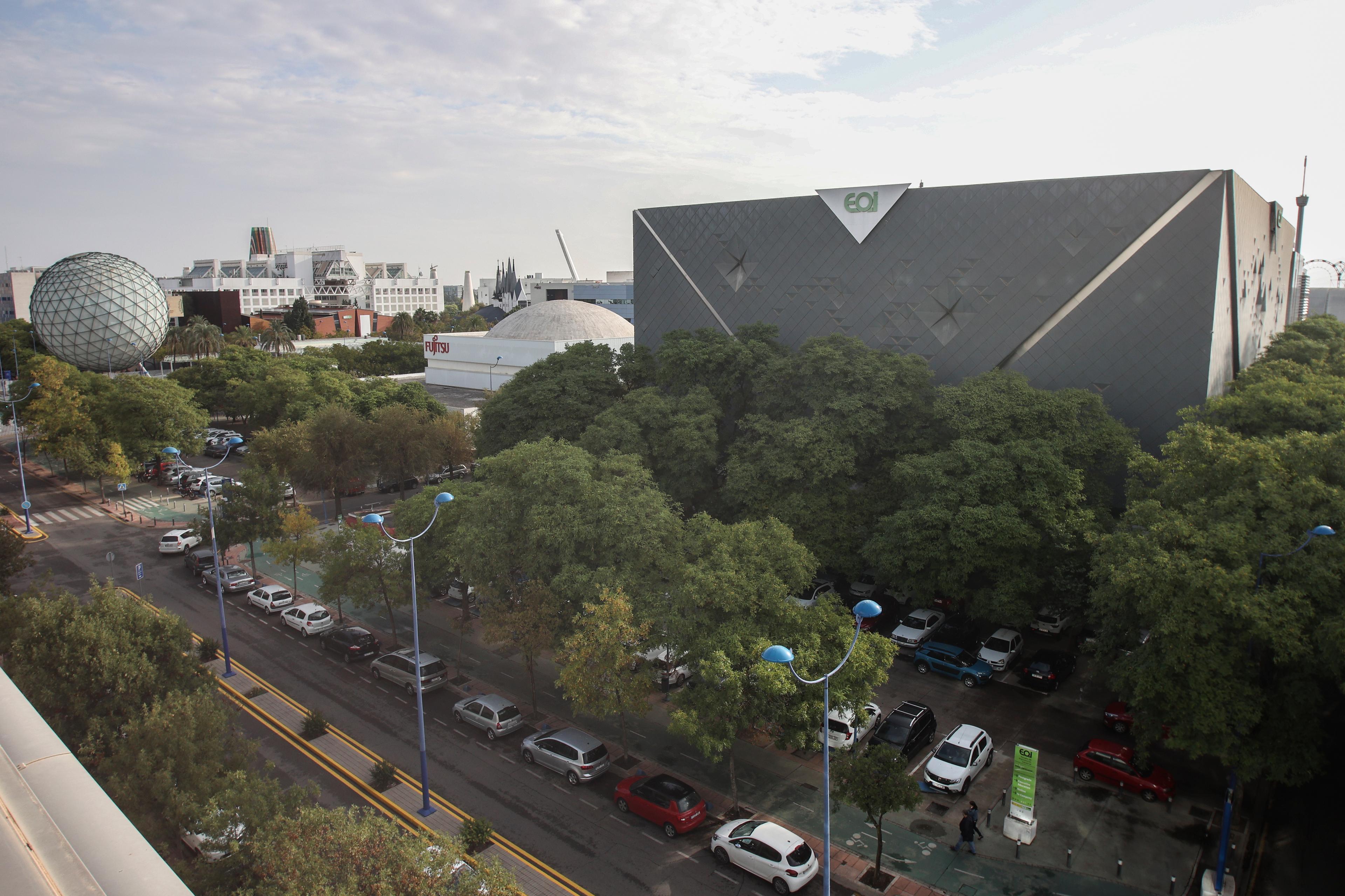 ¿Por qué estudiar con nosotros?